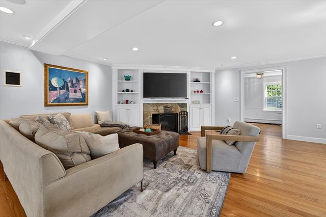 71 Robert Best Road, Sudbury, MA 01776