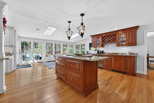 71 Robert Best Road, Sudbury, MA 01776