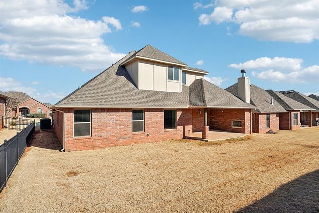 600 Dardanelle Pass, Edmond, OK 73025