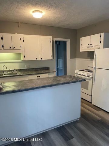 1937 Willaneel Drive, Jackson, MS 39204