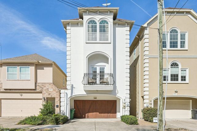 5736 Petty Street, Houston, TX 77007