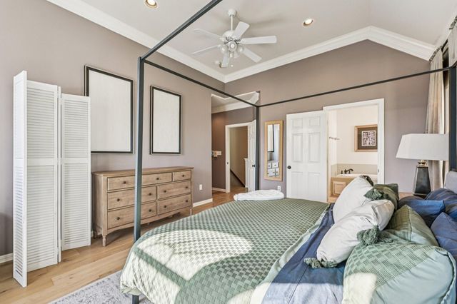 5736 Petty Street, Houston, TX 77007