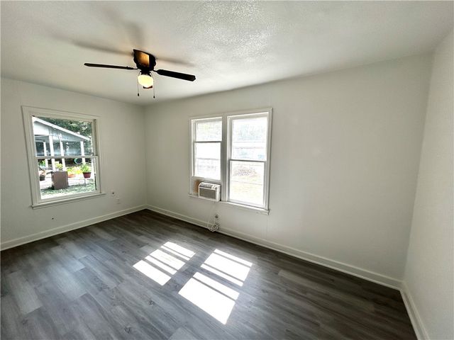 1506 N Ave E, Beeville, TX 78102