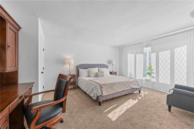 413 Greenway Drive, Blue Springs, MO 64014