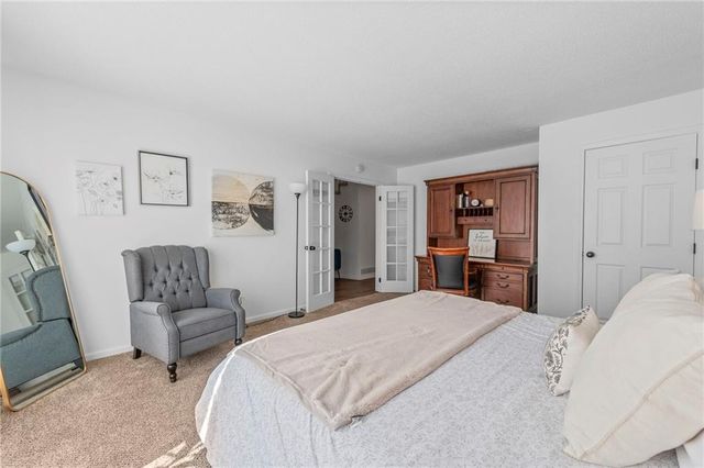 413 Greenway Drive, Blue Springs, MO 64014