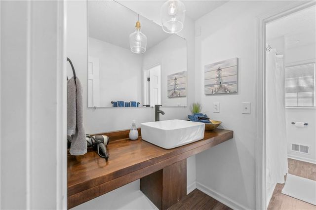 413 Greenway Drive, Blue Springs, MO 64014