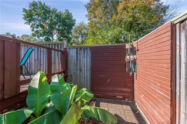 413 Greenway Drive, Blue Springs, MO 64014