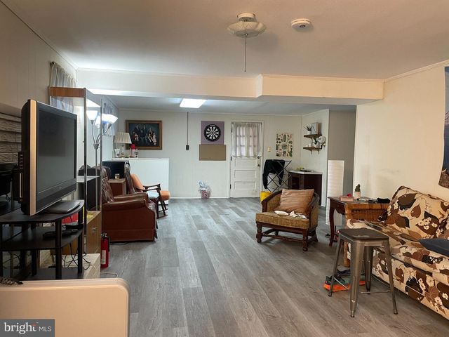 9221 DAVIDSON ST, College Park, MD 20740