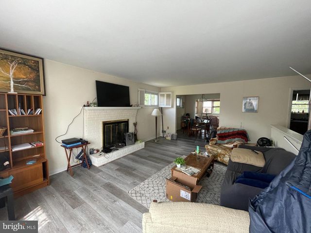 9221 DAVIDSON ST, College Park, MD 20740