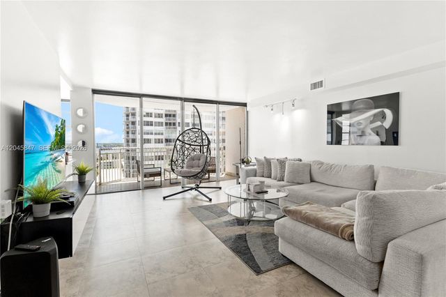 18071 Biscayne Blvd 1404, Aventura, FL 33160