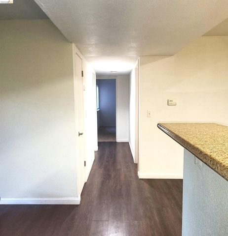 1241 Lakeview Cir, Pittsburg, CA 94565