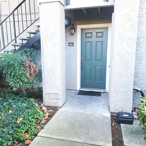 1241 Lakeview Cir, Pittsburg, CA 94565