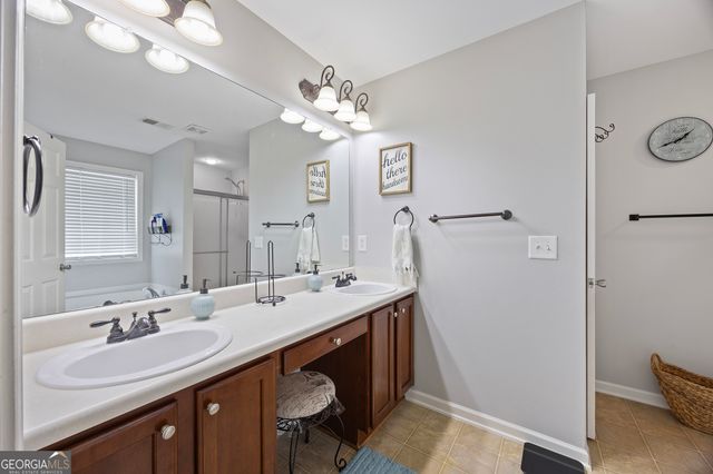 5515 Mossy View Drive, Douglasville, GA 30135