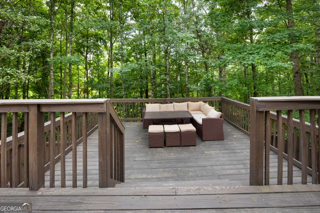 5515 Mossy View Drive, Douglasville, GA 30135