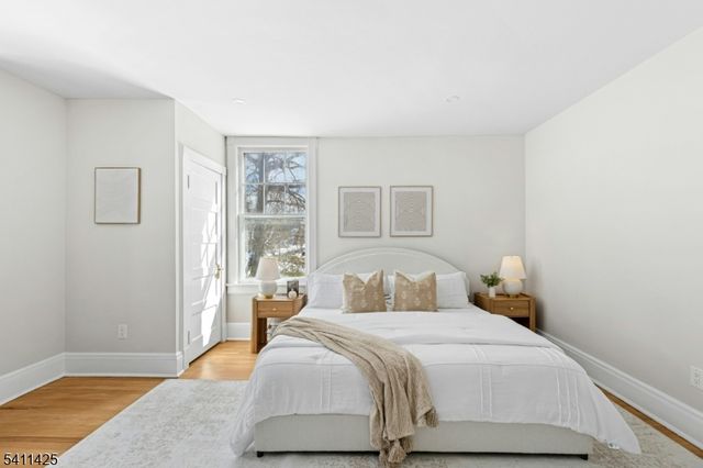 201 Maple Pl, Cranford Twp., NJ 07016