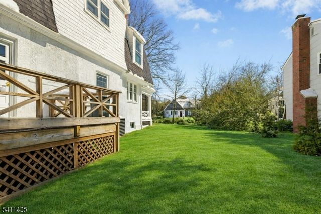 201 Maple Pl, Cranford Twp., NJ 07016