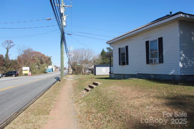 112 Eastside Drive, Forest City, NC 28043