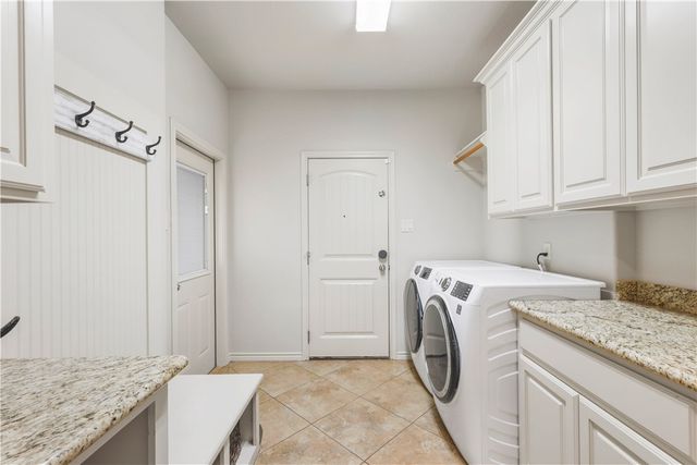 3801 Harvey Road, College Station, TX 77845