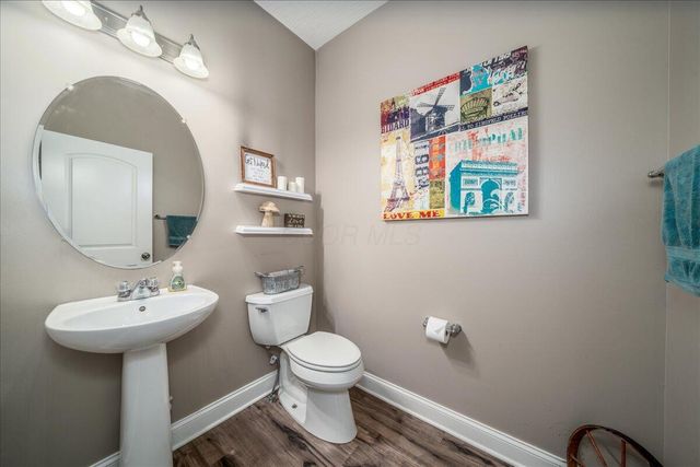 182 Honey Locust Lane, Commercial Point, OH 43116
