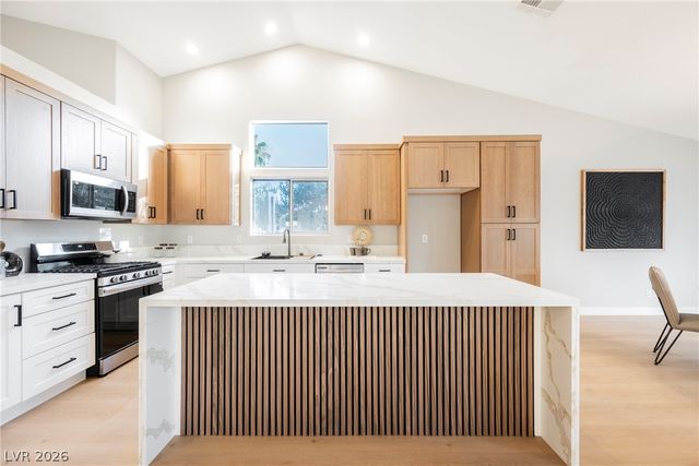 7240 Tealwood Street, Las Vegas, NV 89131