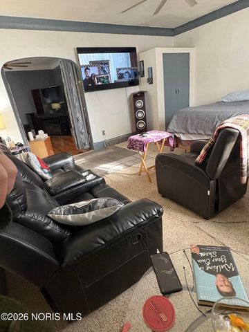 313 Mettler Street, Toledo, OH 43608