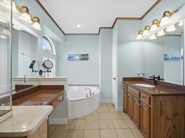 13269 Moonlake Way, Fort Worth, TX 76052