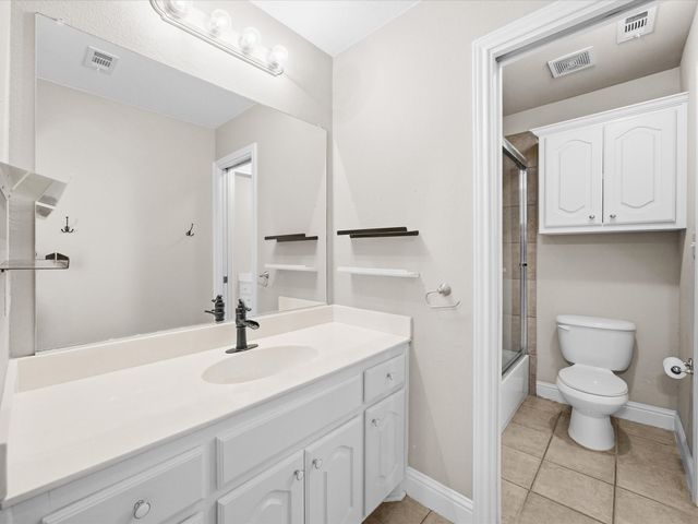 13269 Moonlake Way, Fort Worth, TX 76052