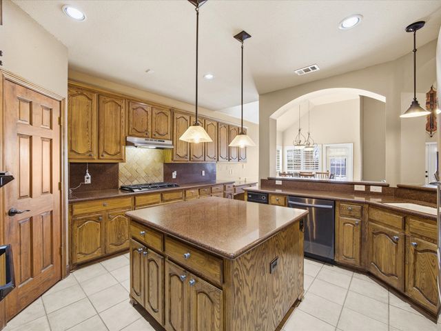 13269 Moonlake Way, Fort Worth, TX 76052