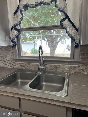 1321 MARSHALL ST, Hagerstown, MD 21740