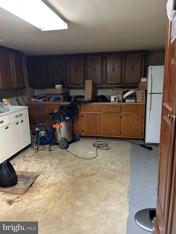 1321 MARSHALL ST, Hagerstown, MD 21740