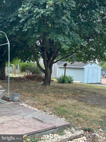 1321 MARSHALL ST, Hagerstown, MD 21740