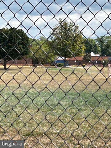 1321 MARSHALL ST, Hagerstown, MD 21740