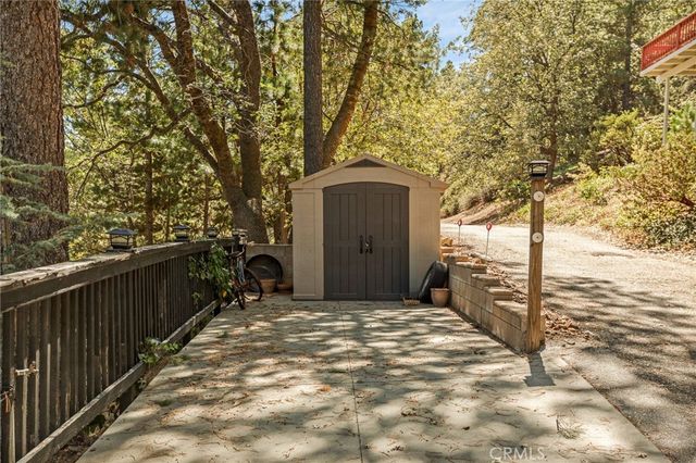 28264 Arbon, Lake Arrowhead, CA 92352