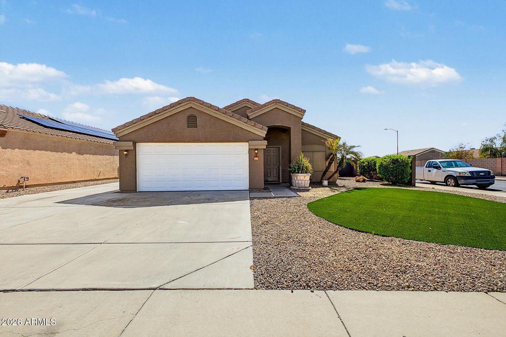 16045 W SIERRA Street, Goodyear, AZ 85338