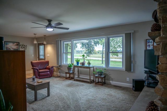 1100 Division Street, Mauston, WI 53948