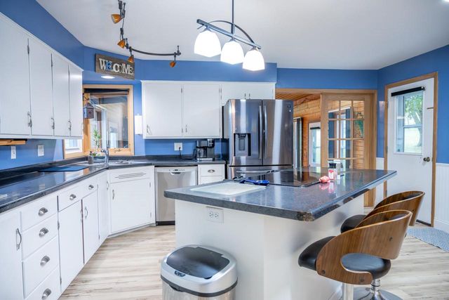 1100 Division Street, Mauston, WI 53948