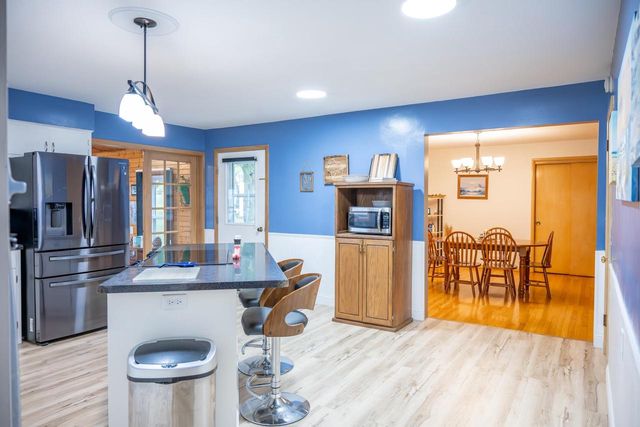 1100 Division Street, Mauston, WI 53948