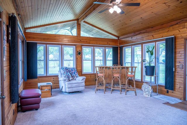 1100 Division Street, Mauston, WI 53948