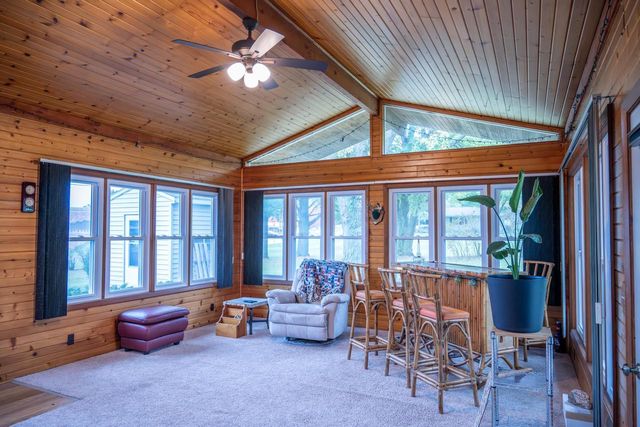 1100 Division Street, Mauston, WI 53948