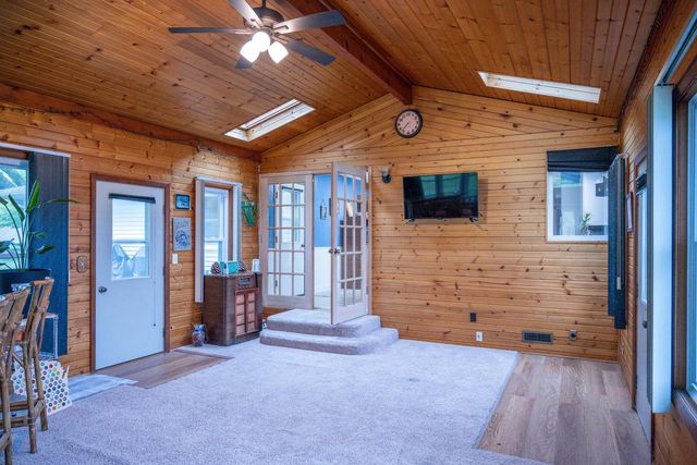 1100 Division Street, Mauston, WI 53948