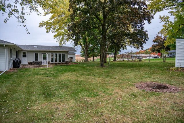 1100 Division Street, Mauston, WI 53948