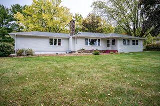 1100 Division Street, Mauston, WI 53948