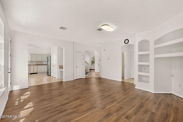 5397 ISAIAS AVALOS Lane, El Paso, TX 79934
