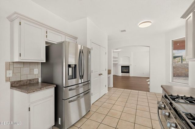 5397 ISAIAS AVALOS Lane, El Paso, TX 79934
