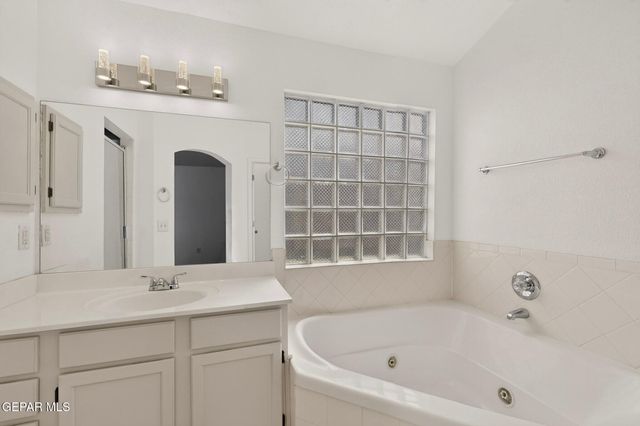 5397 ISAIAS AVALOS Lane, El Paso, TX 79934