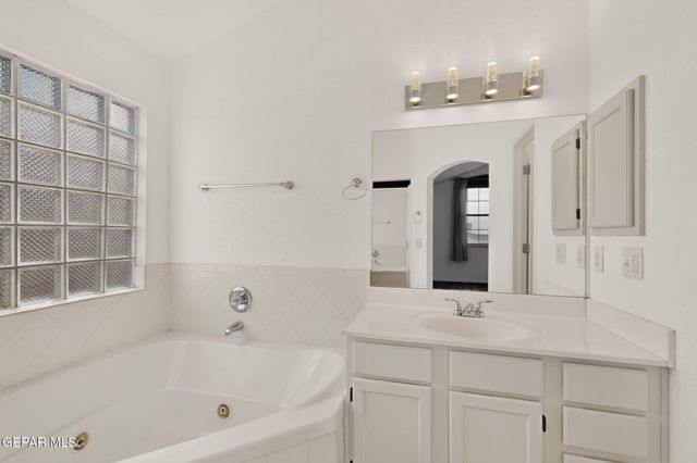 5397 ISAIAS AVALOS Lane, El Paso, TX 79934
