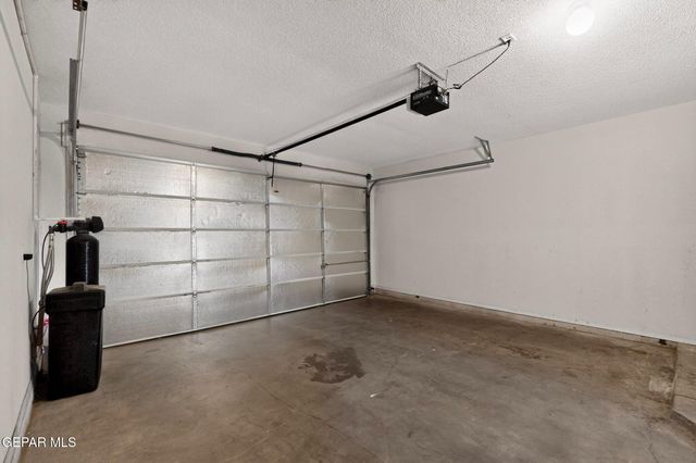 5397 ISAIAS AVALOS Lane, El Paso, TX 79934
