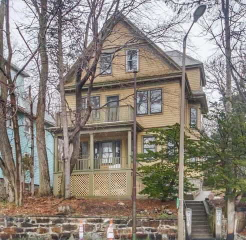 584 Centre Street, Boston, MA 01230
