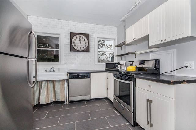 584 Centre Street, Boston, MA 01230