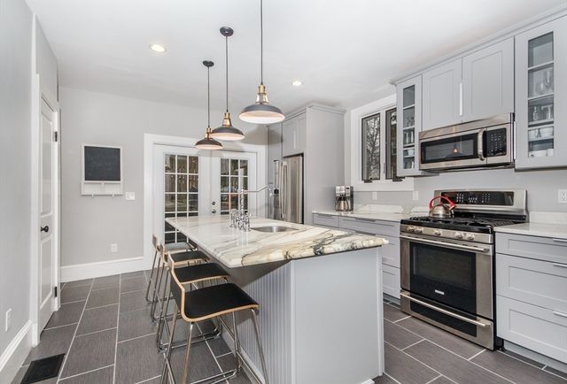 584 Centre Street, Boston, MA 01230
